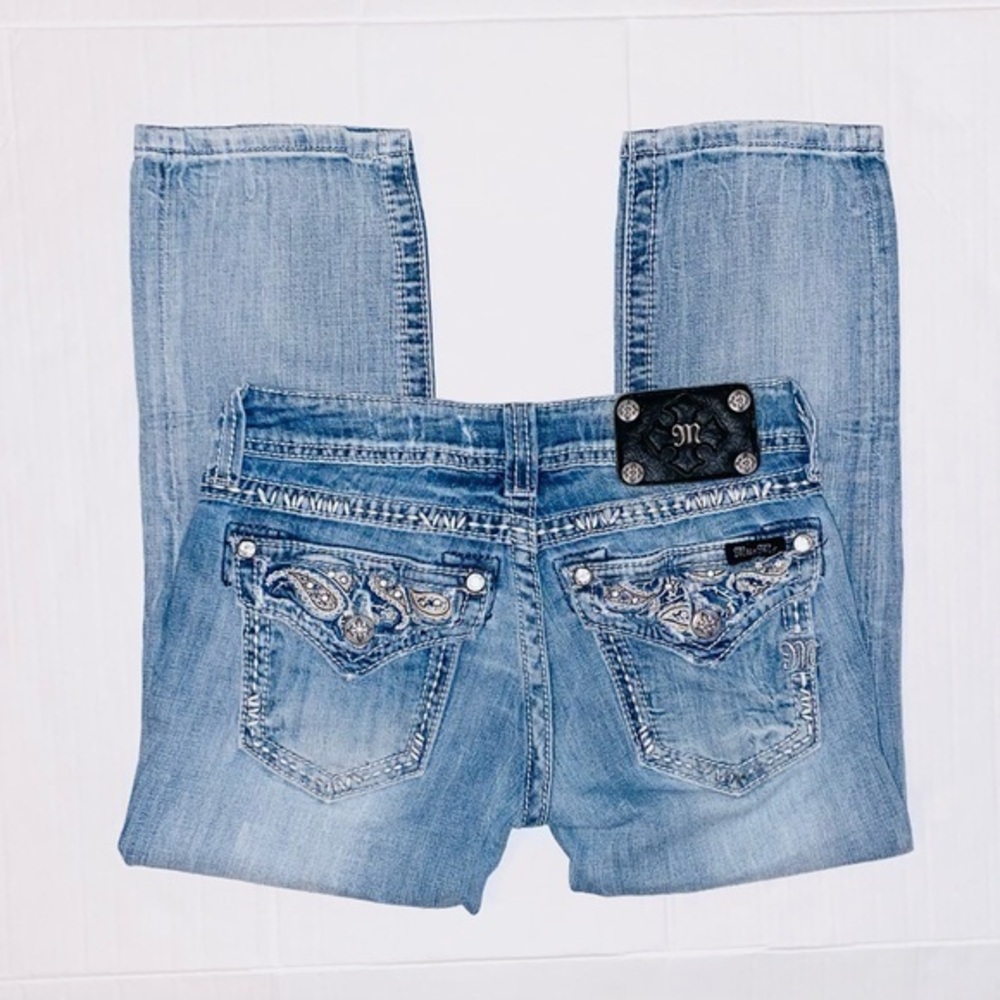 Miss Me Jeans Capri.